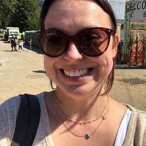 Meet your Posher, Nicole